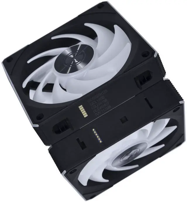 Alt view image 2 of 8 - Lian Li UNI Fan CL120 ARGB PWM Fan - Single Pack (Reverse Blade) - 2.4 GHz Wireless Signal RGB & PC Case Fans Control - Daisy-Chain - Low Noise - Controller NOT Included &Required - Black (12RCL1W1B)