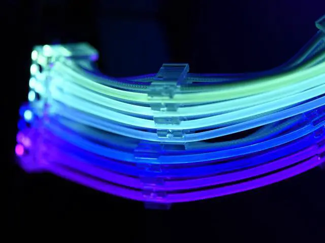 Alt view image 6 of 14 - LIAN LI STRIMER 8 Pins  Addressable RGB VGA power  cable---- Strimer 8 pins (1Year Warranty)
