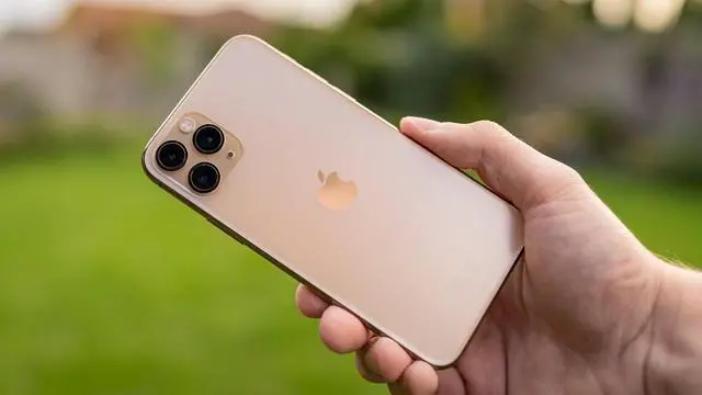 Alt view image 3 of 3 - Apple iPhone 11 Pro Max | Unlocked | Gold | 256 GB