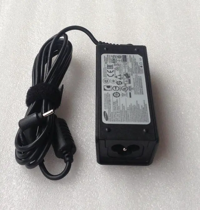 Alt view image 2 of 2 - Original OEM 40W AC Adapter for Samsung ATIV Book 9 NP900X3E-K01SE,A13-040N2A PC