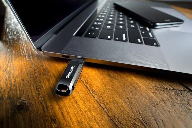 Alt view image 5 of 7 - SanDisk 256GB Ultra Dual Drive Go USB Type-C Flash Drive - SDDDC3-256G-G46