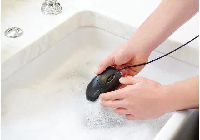 Alt view image 9 of 14 - Kensington Pro Fit Wired Washable Mouse - Rugged - Optical - Cable - Black - USB Type A - 1600 dpi - Scroll Wheel - 3 Button(s) - Symmetrical