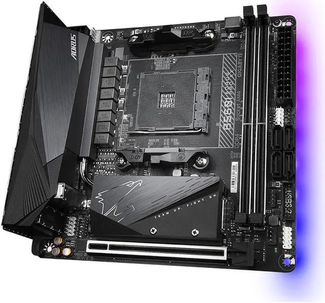 Alt view image 5 of 5 - GIGABYTE B550I AORUS PRO AX AM4 AMD B550 SATA 6Gb/s Mini ITX AMD Motherboard
