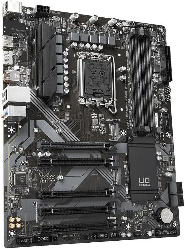 Alt view image 4 of 6 - Gigabyte B760 DS3H DDR4 Motherboard - Supports Intel Core 14th CPUs  18+2+1 Phases Digital VRM  up to 5333MHz DDR4 (OC)
