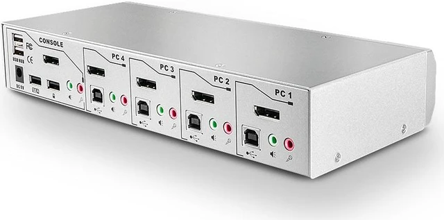Alt view image 2 of 8 - 4 PORT DISPLAYPORT