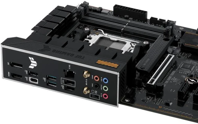 Alt view image 6 of 7 - ASUS TUF GAMING A620-PRO WIFI - Motherboard - ATX - Socket AM5 - AMD A620 Chipset - USB 3.1 Gen 1, USB-C 3.2 Gen 1 - 2.5