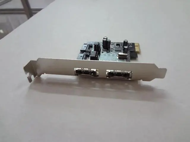 Alt view image 3 of 6 - 2 SATA 3.0 & 2 ESATA 3.0 2 Ports PCI-E Express Card Adapter Expansion Card
