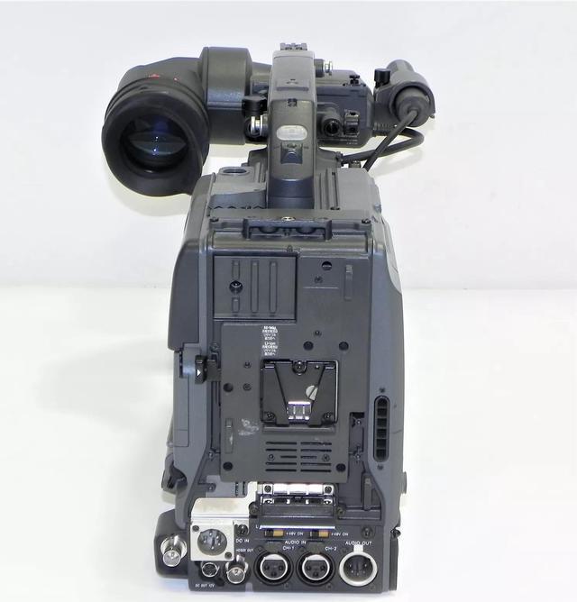 Alt view image 11 of 13 - Sony HDW-750 HDCAM HD Video Camera Digital HDVS Camcorder