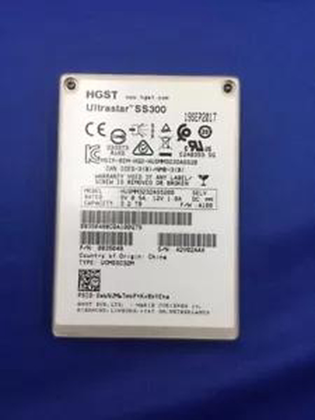 thumbnail image 2 of HGST Ultrastar SS300 3.2TB SAS 12Gb/s 2.5" Internal SSD (HUSMR3232ASS204 / EMC) 2 of 4