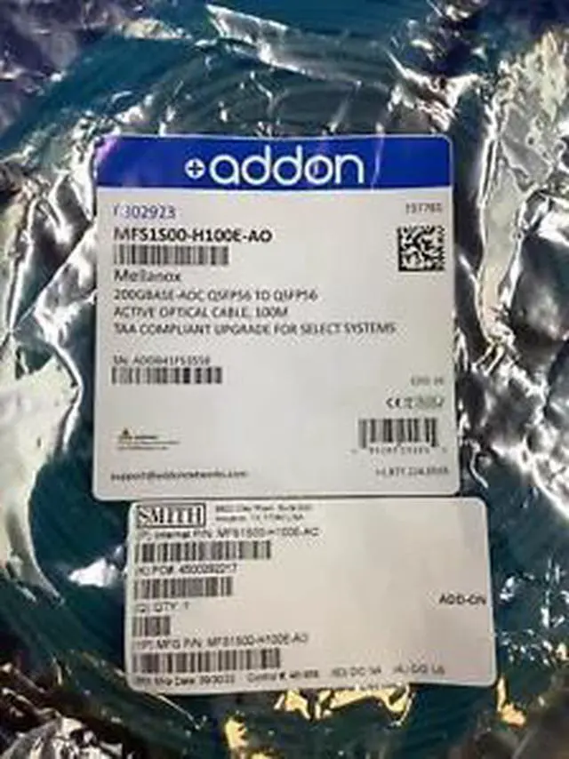 Main image of AddOn Compatible Mellanox MFS1S00-H100E 200GBase-AOC QSFP56 ACTIVE OPTICAL CABLE