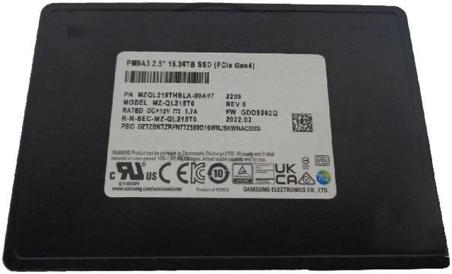 Main image of Samsung PM9A3 MZ-QL215T0 - SSD - 15.36 TB - U.2 PCIe 3.0 x4 (NVMe) Brand New