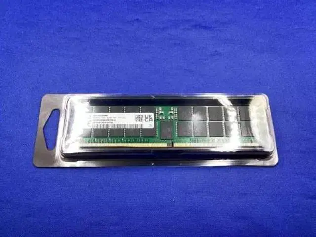 Main image of HMCGM4MHBRB265N HYNIX 96GB (1X96GB) 2RX4 PC5-6400B MEMORY