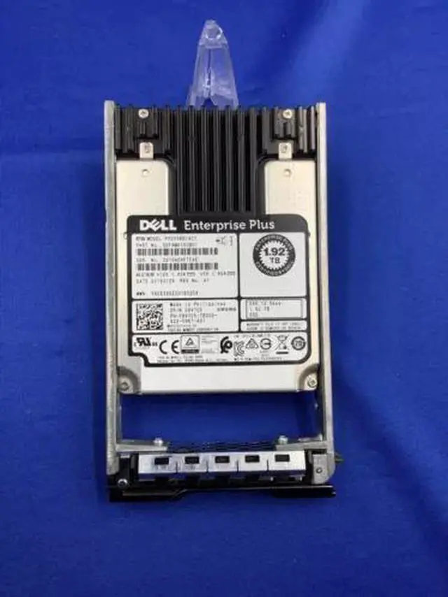 Main image of 08V7C5 Dell Compellent 1.92TB SAS 12Gb/s 2.5'' SSD PX05SRB192Y 8V7C5