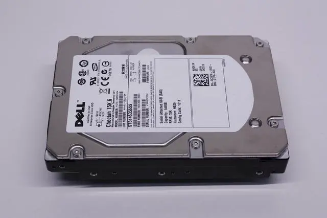 Alt view image 2 of 5 - Dell XX518 146 GB Hard Drive - 3.5" Internal - SAS (3Gb/s SAS)