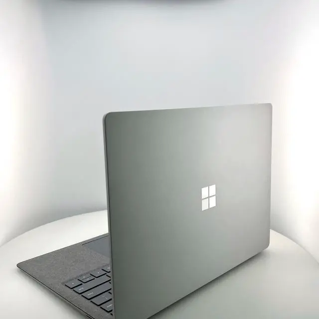 Alt view image 4 of 7 - Microsoft Surface Go 2 1769 WC Touch Intel Core i7-8650U@1.9GHz 16GB RAM 512GB SSD Win 11 Pro