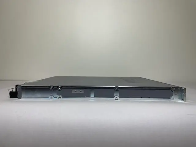 Alt view image 3 of 6 - Juniper QFX5100-24Q-AFO