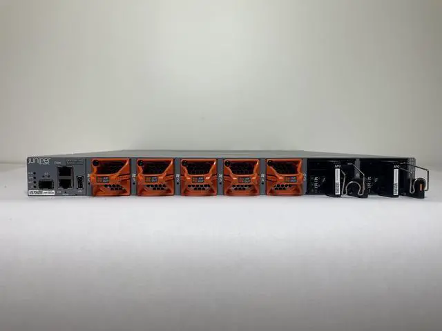 Alt view image 4 of 6 - Juniper QFX5100-24Q-AFO