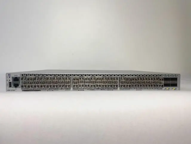 Main image of Extreme VDX 6740 XBR-VDX6740-24-F 48x 10GbE SFP+ & 4x 40GbE QSFP Port + RAILS