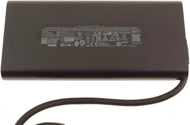 Alt view image 4 of 8 - Dell 5P90C 120 Watts GaN Charger Slim AC Adapter for Alienware M15 - 19.5 Volts - 16.9 Amps - 7.4mm x 5.0mm Pins - Black