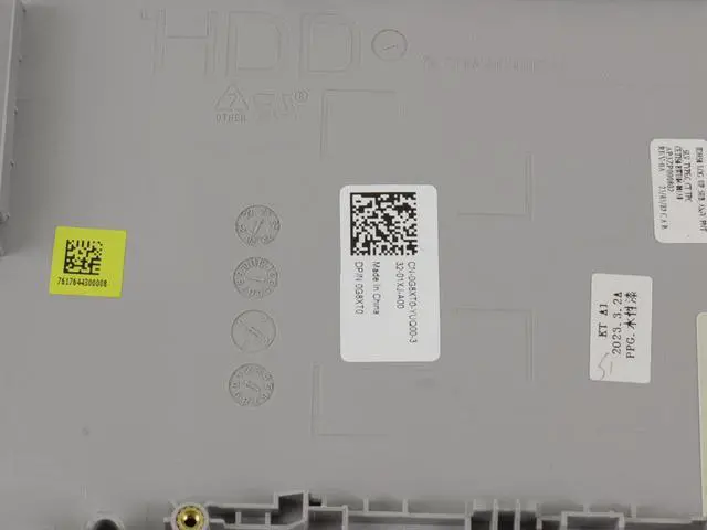 Alt view image 4 of 7 - Dell OEM Inspiron 3520 3525 3530 Palmrest Keyboard Laptop Keyboard 9T92N