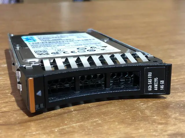 Alt view image 2 of 4 - IBM 44W2294 146GB 15K 6GBPS SAS 2.5 SFF HS - 44W2295