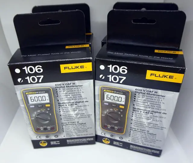 Alt view image 3 of 11 - Fluke 107 Ac/dc Current Handheld Digital Multimeter