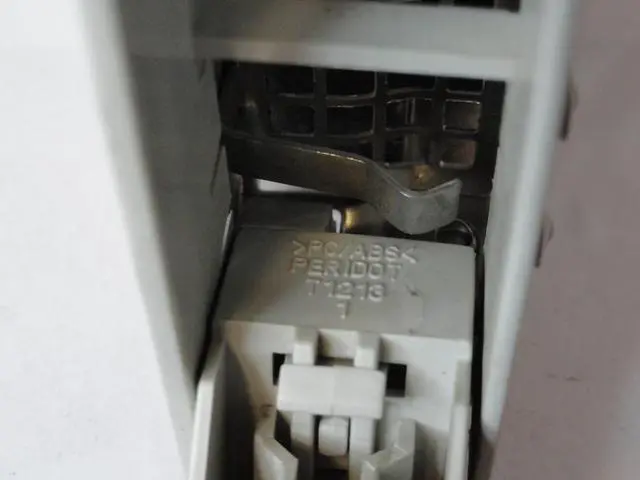 Alt view image 5 of 5 - Maxtor NEC 73GB SCSI 80 Pin 10Krpm 3.5in HDD ( 8D073J0-02258E 8D073J0 T1213 6927780000 A65278-005  Maxtor NEC )