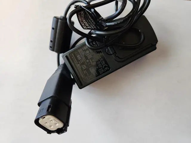 Alt view image 2 of 3 - Sierra Wireless AirLink MG90 Router AC Wall Charger - 6001023