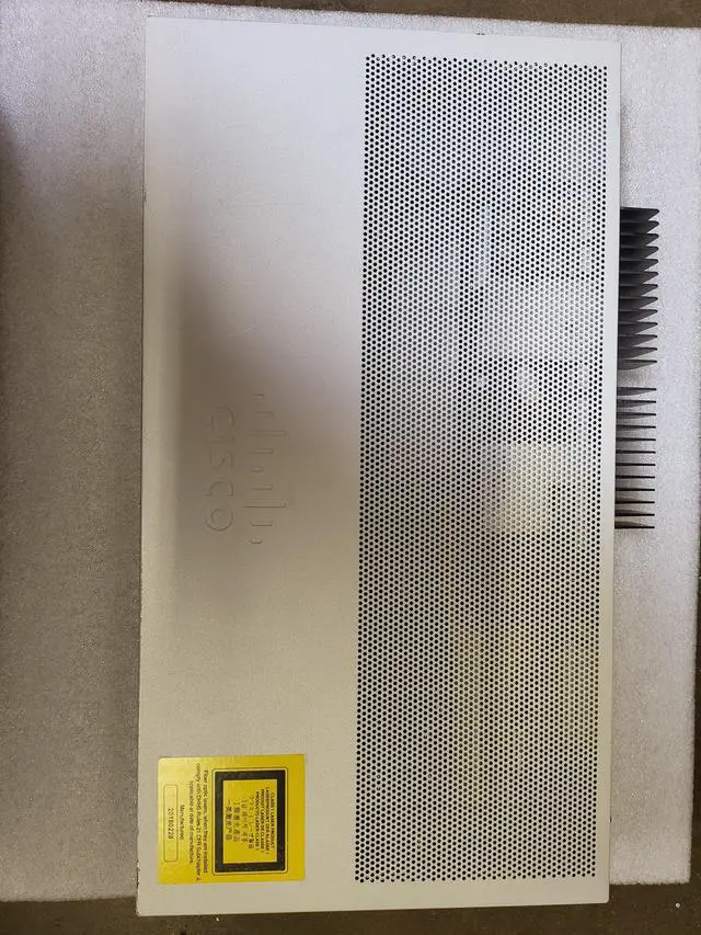 Alt view image 2 of 3 - (WS-C2960L-24PS-LL) Cis co Catalyst 2960L-24PS-LL - switch - 24 ports - Managed - rack-mountable