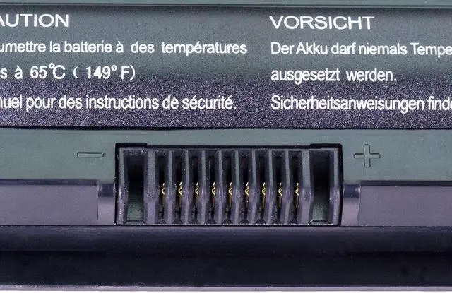 Alt view image 3 of 7 - DR. BATTERY R795X Battery Compatible with Dell XPS 14 15 L502x L702x L501x L701x L401X JWPHF AHA63226276 P09E 312-1123 312-1127 453-10186 J70W7 WHXY3 R4CN5 0R4CN5 P12G 8PGNG [11.1V / 49Wh]