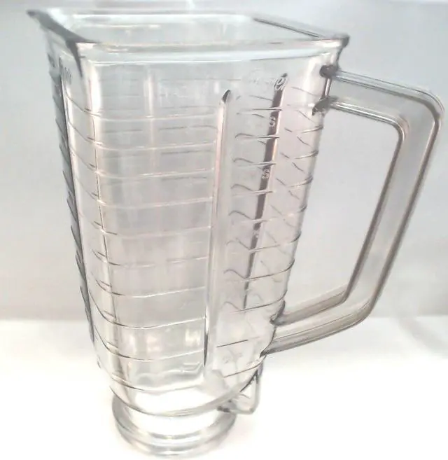 Main image of Genuine Sunbeam / Oster Blender Jar, Square Top Plastic, 027472-000-089
