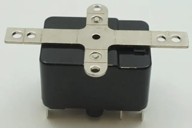 Alt view image 3 of 3 - SPDT Switching Fan Relay, 24 Coil Voltage, 18 Resistive Amps, PR370