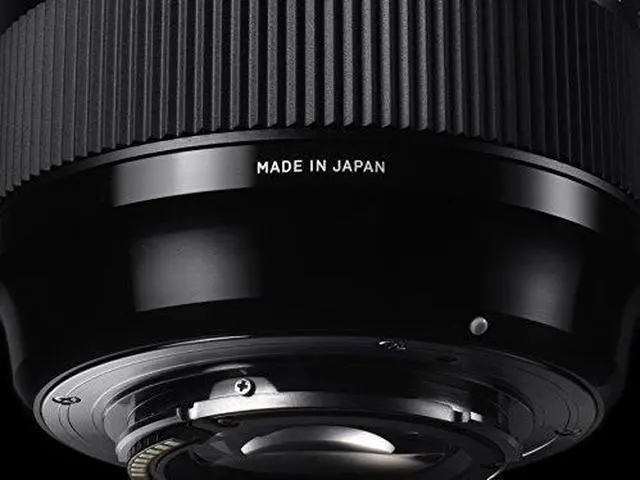 Alt view image 6 of 20 - Sigma 24-35mm F/2 DG HSM ART Lens for Canon Digital SLR Cameras #588954
