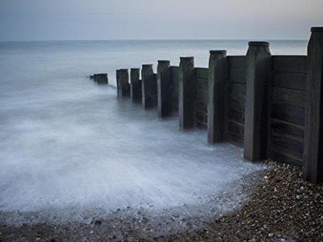 Alt view image 9 of 18 - Tiffen 67mm Variable Neutral Density Filter