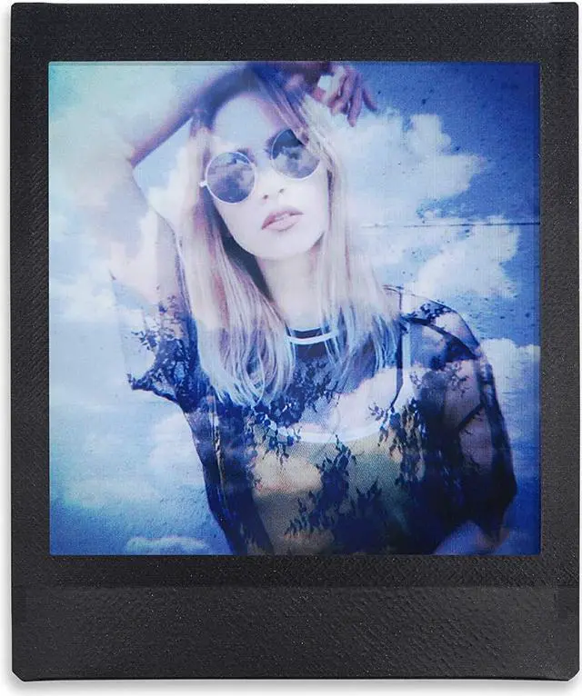 Alt view image 11 of 19 - Fujifilm Instax SQUARE Film - 10 Exposure