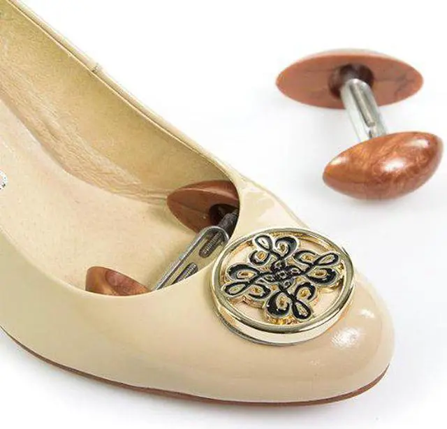 Alt view image 2 of 4 - MEDca Shoe Stretcher Total of 2 Stretchers, 1 Pair, Brown