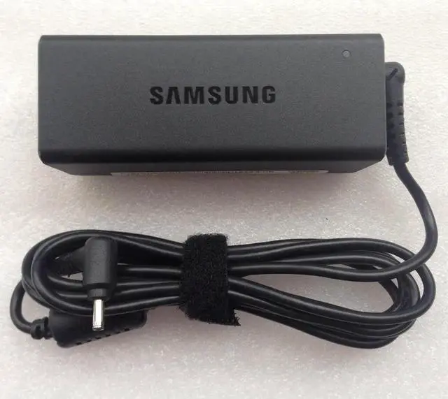 Main image of Original OEM 40W AC Adapter for S*amsung ATIV Book 9 NP900X3E-K01SE,A13-040N2A PC