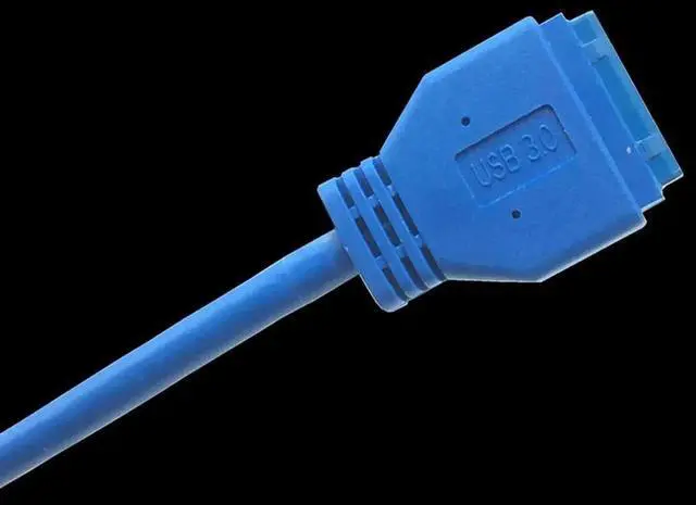 Alt view image 3 of 4 - Aomoproing Câble USB carte mère 20 broches vers USB 3.0 femelle, câble de données avec montage sur panneau à vis et blindage tressé 50cm