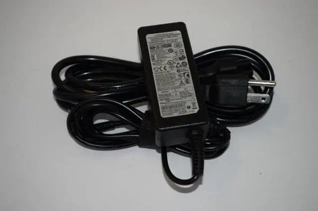 Main image of AD-4012NHF Samsung 40w 12v 3.33a Ac Adapter XE500C12 XE303C12-A01US