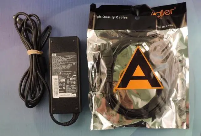 Alt view image 5 of 5 - HP 463955-001 Smart AC Adapter