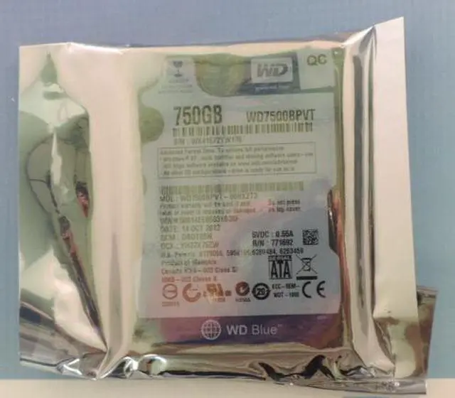 Main image of 726833-001 Hp 750GB Sata 3GB/ s Hard Drive 8MB 5400RPM 2.5IN Scorpio Blue