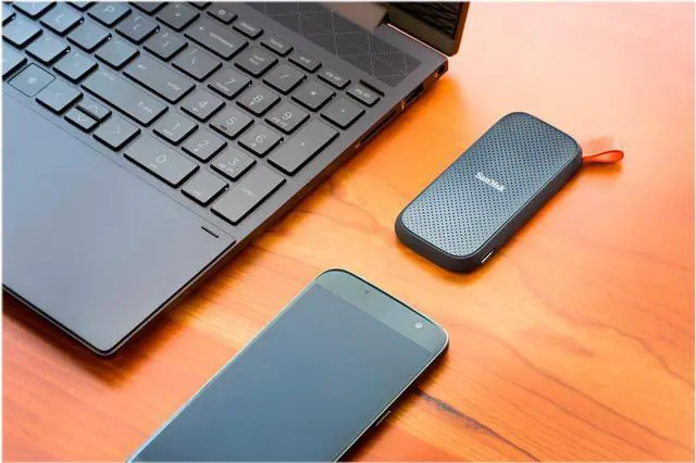 Alt view image 5 of 5 - SanDisk - 2TB External USB 3.2 Gen 2 Type C Portable Solid State Drive
