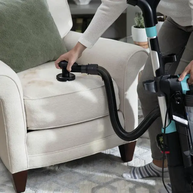 Alt view image 4 of 5 - BISSELL - MultiClean Allergen Lift-Off Pet - Black with Electric Blue Accents