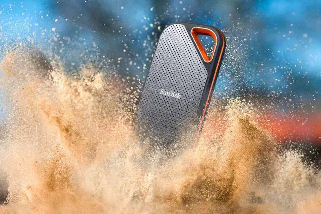 Alt view image 6 of 6 - SanDisk - Extreme Pro 1TB External USB-C NVMe Portable SSD