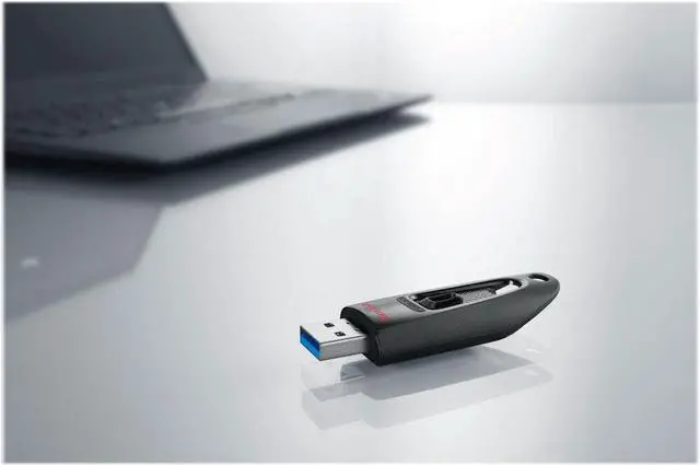 Alt view image 3 of 3 - SanDisk - Ultra 32GB USB 3.0 Flash Drive with Hardware Encryption (3-Pack)