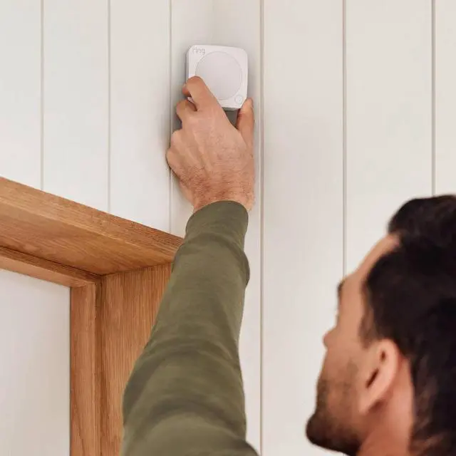 Alt view image 4 of 6 - Ring - Alarm Pro Home Security Kit 8 Pieces - White