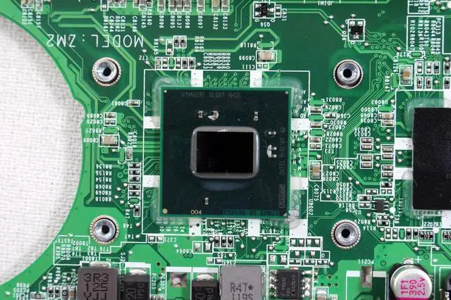 Alt view image 2 of 9 - OEM Dell Latitude 2120 1.66GHz Intel Atom N455 Processor MM7DM Motherboard