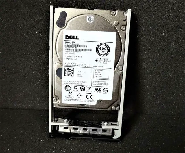 Main image of Dell 7YX58 07YX58 600GB 10K 6G 64MB Cache 2.5" SAS Hard Drive ST600MM0006 W/TRAY
