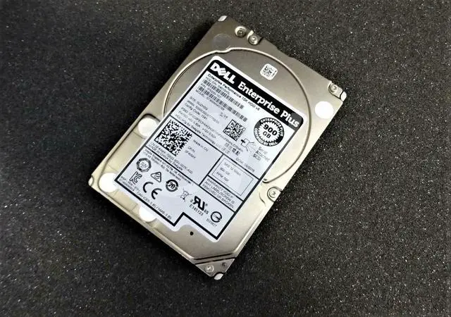 Main image of Dell EQL V8 F4VMK 0F4VMK 900GB 10K 12G 2.5" SAS Hard Drive ST900MM0168