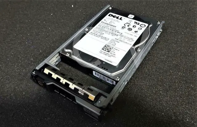 Alt view image 2 of 2 - (NOT FOR HOME PC!) R734K ST9500430SS Dell 500GB 7200RPM 6Gbps 2.5"SAS SERVER HDD Hard Drive W/Caddy